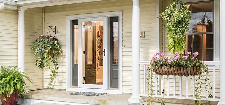 screen door installation in Palo Alto